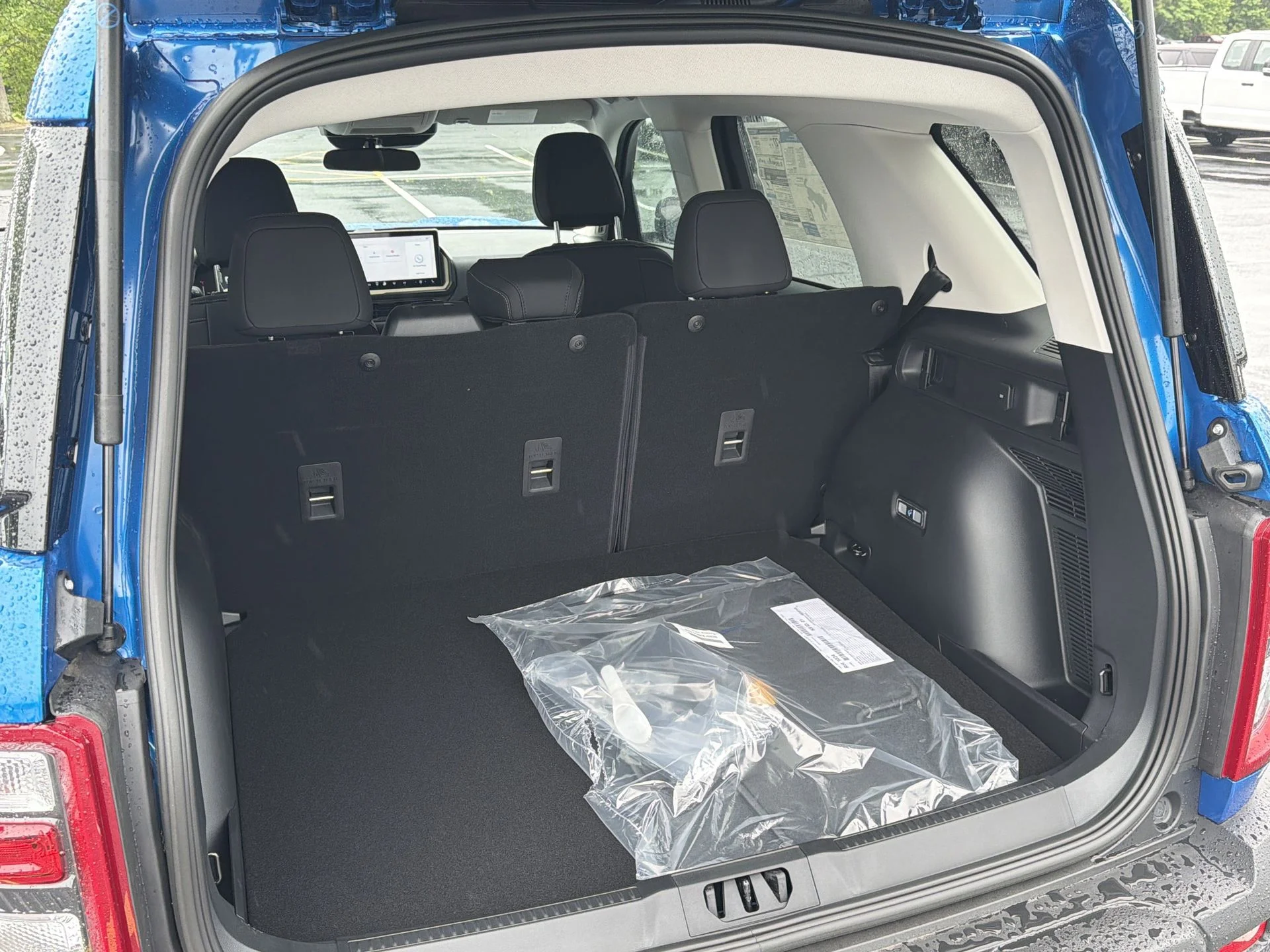 New 2026 Velocity Blue Metallic Ford Big Bend® image 28