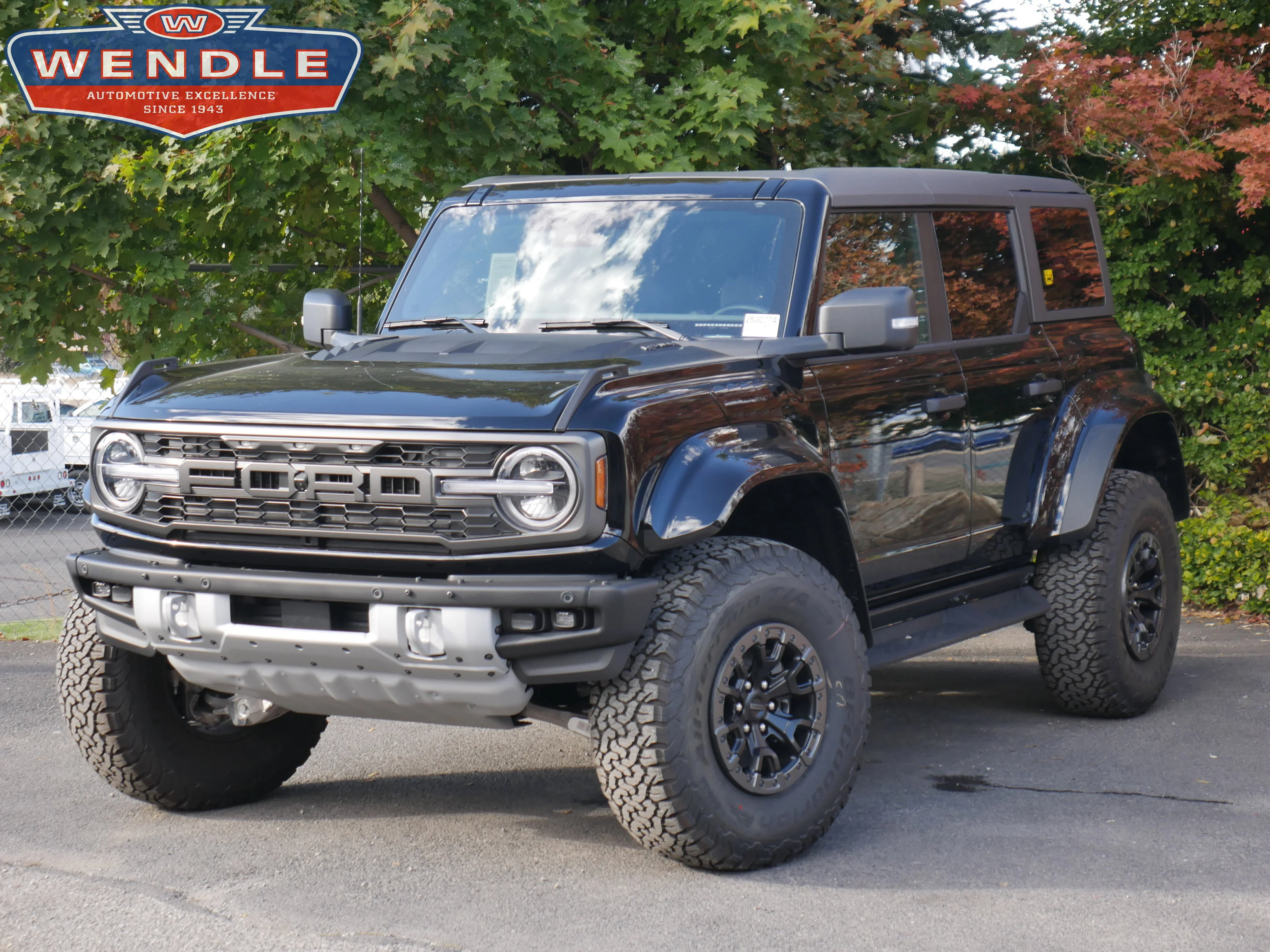 2025 Ford Bronco Raptor 4x4's photo