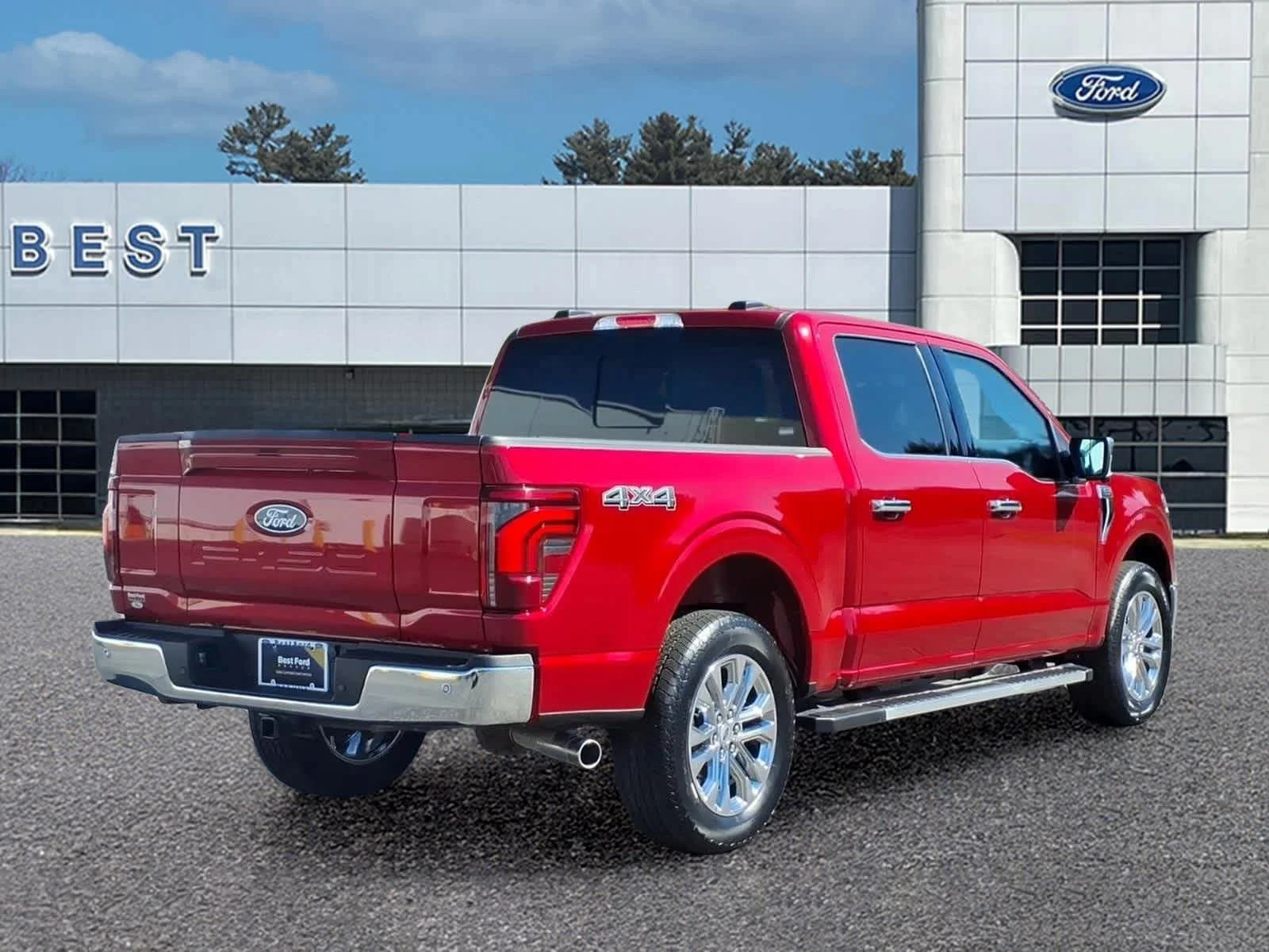Used 2025 Rapid Red Metallic Tinted Clearcoat Ford LARIAT image 5