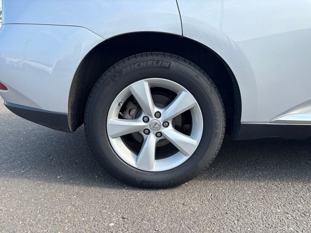 Used 2014 Silver Lexus 350 image 18