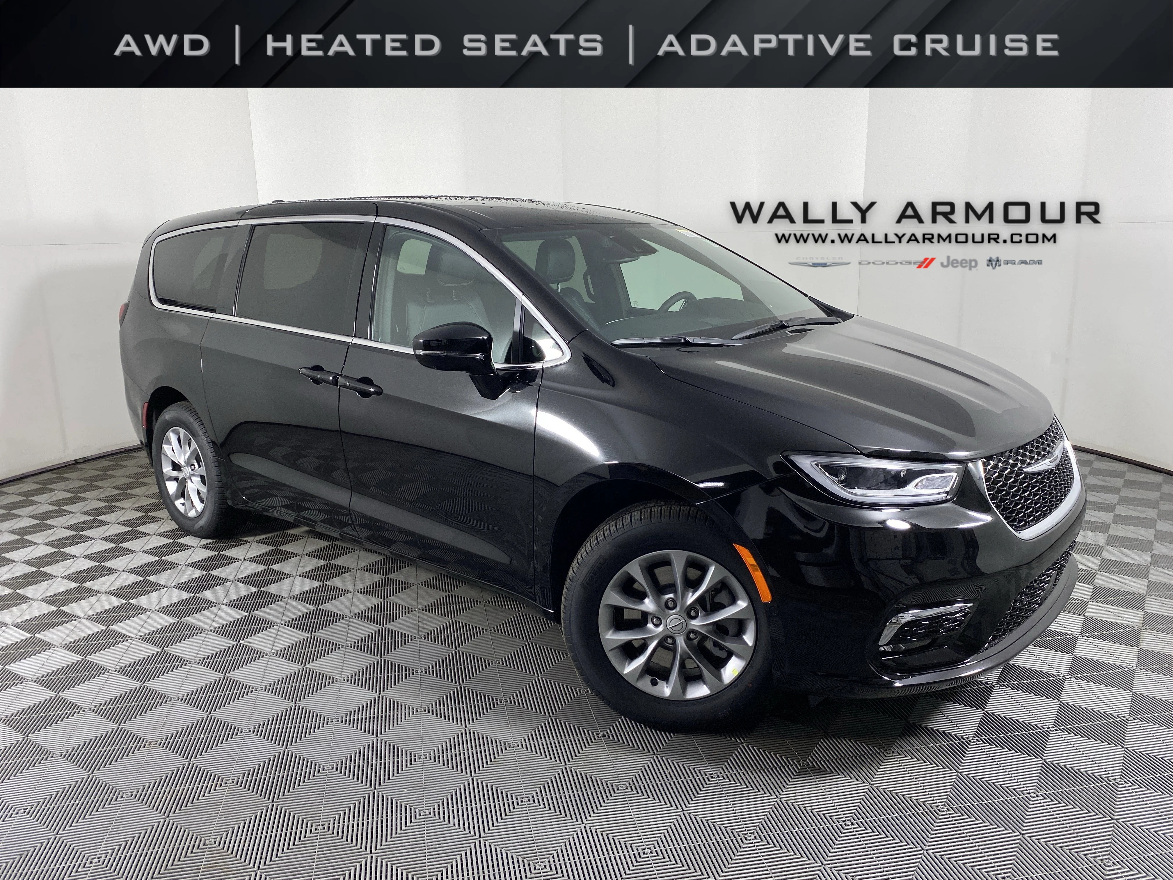 2026 Chrysler Pacifica Select AWD's photo