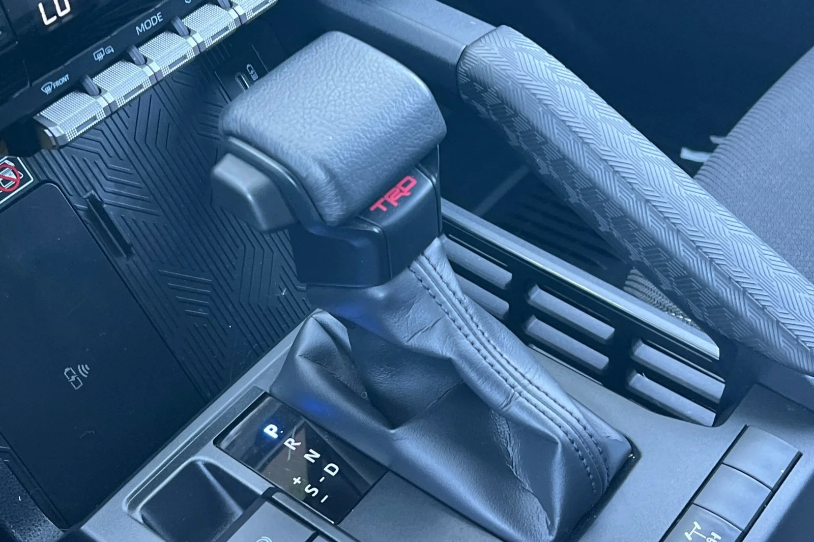 2025 Toyota 4Runner TRD Off-Road - Photo 22