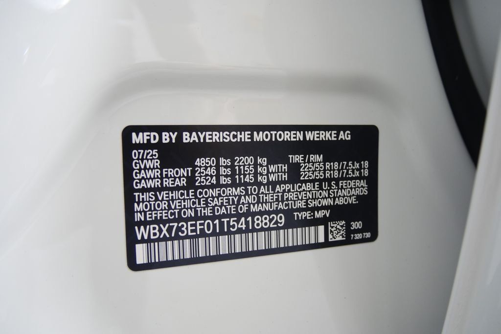 Used 2026 Alpine White BMW xDrive28i image 24