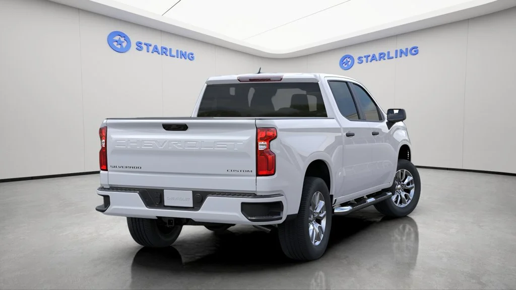 2026 Chevrolet Silverado 1500 Custom - Photo 5