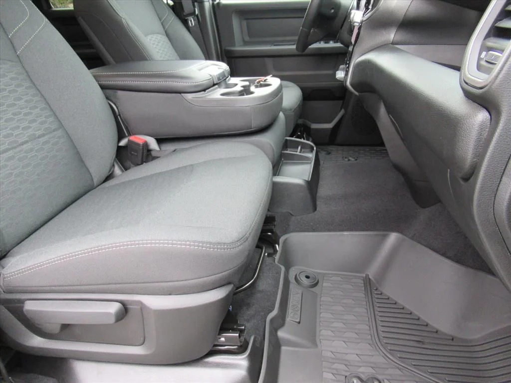 2026 RAM 2500 Tradesman/Black Express - Photo 10