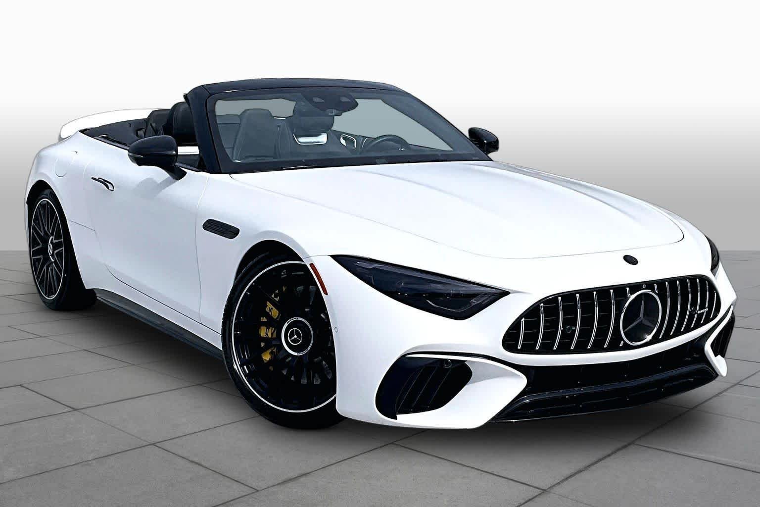 Certified Used 2022 MANUFAKTUR Moonlight White Metallic Mercedes-Benz AMG® SL 55 image 3