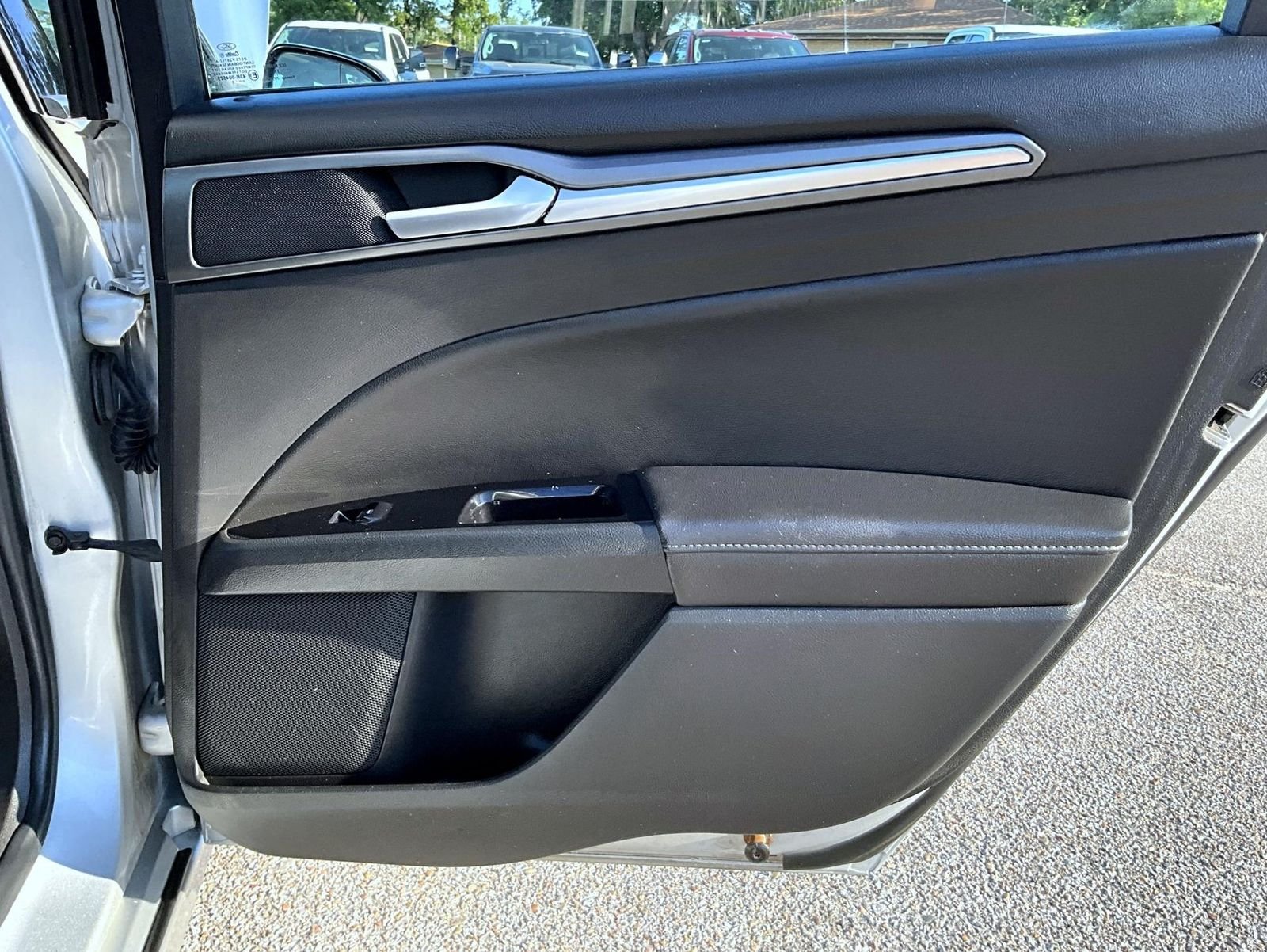 Used 2016 Silver Ford Titanium image 19