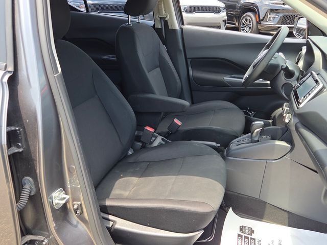 Used 2025 Gray Nissan S image 15