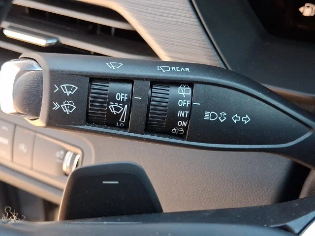Used 2026 Silver GMC Elevation image 23