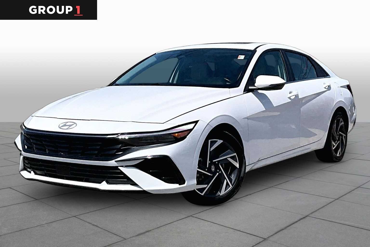2025 Hyundai Elantra's photo