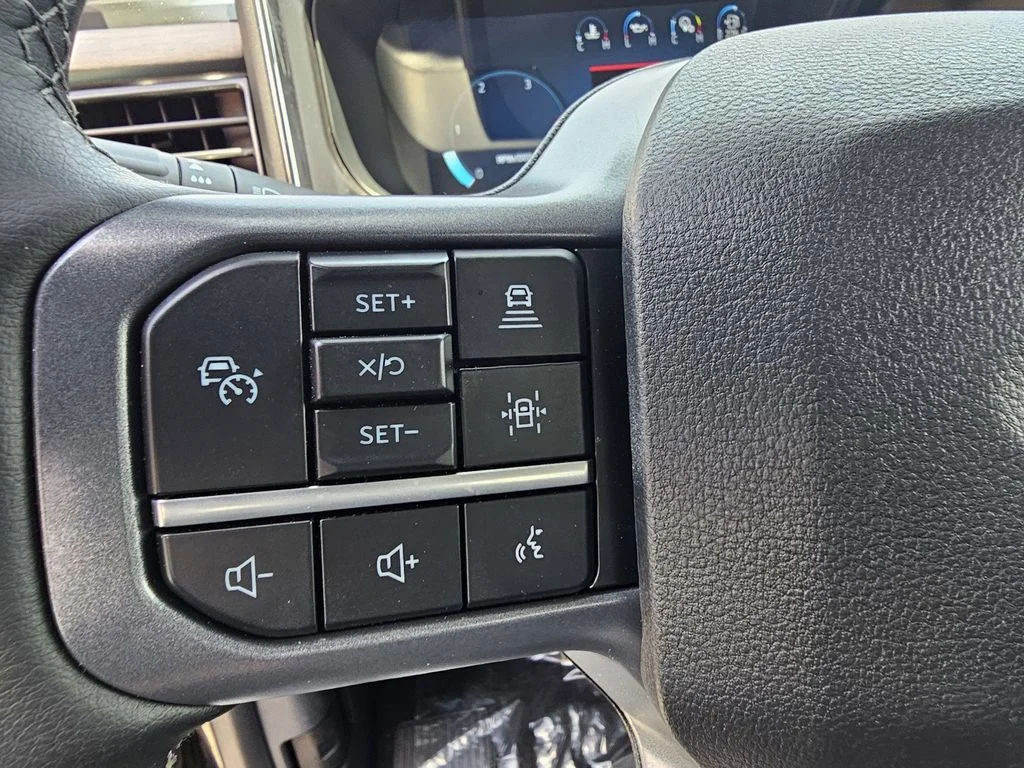 New 2026 Carbonized Gray Metallic Ford F-250® Lariat® image 25