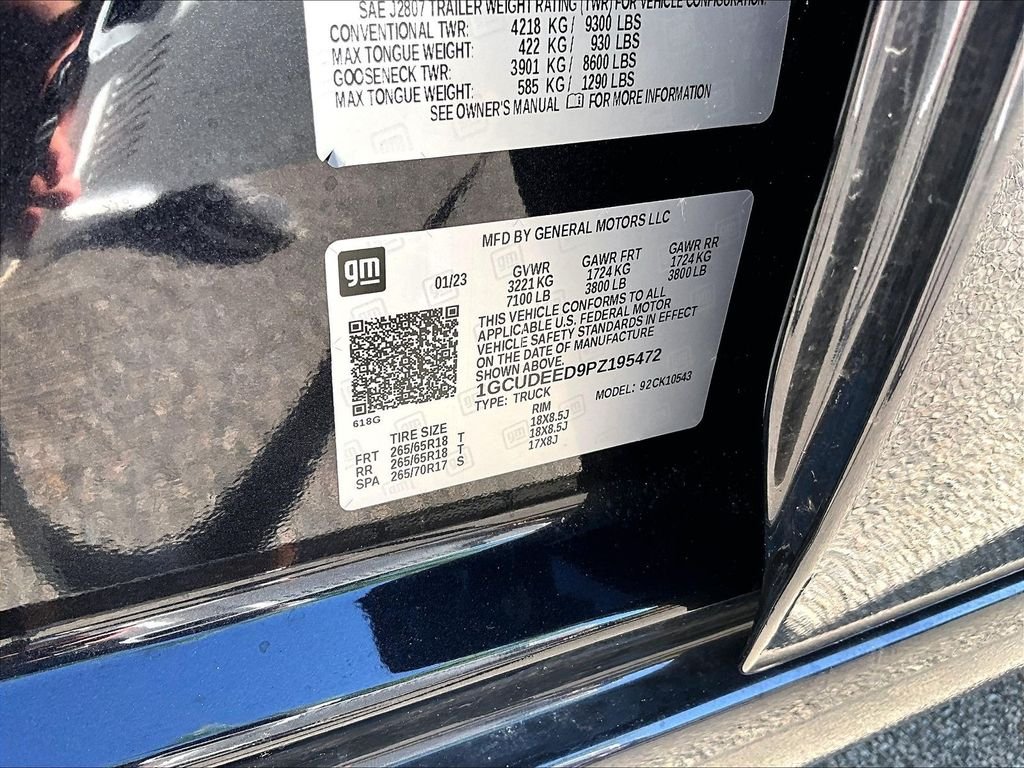 Used 2023 Gray Chevrolet RST image 35