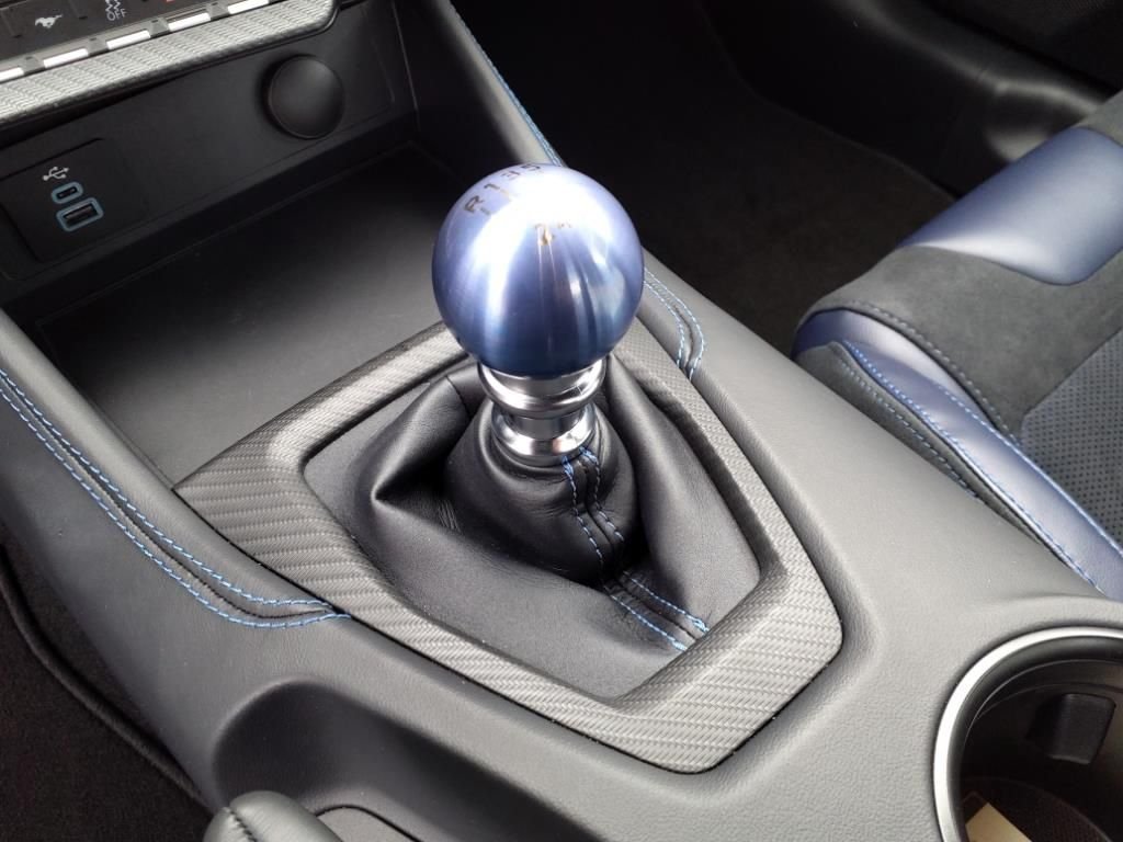 2025 Ford Mustang Dark Horse - Photo 14