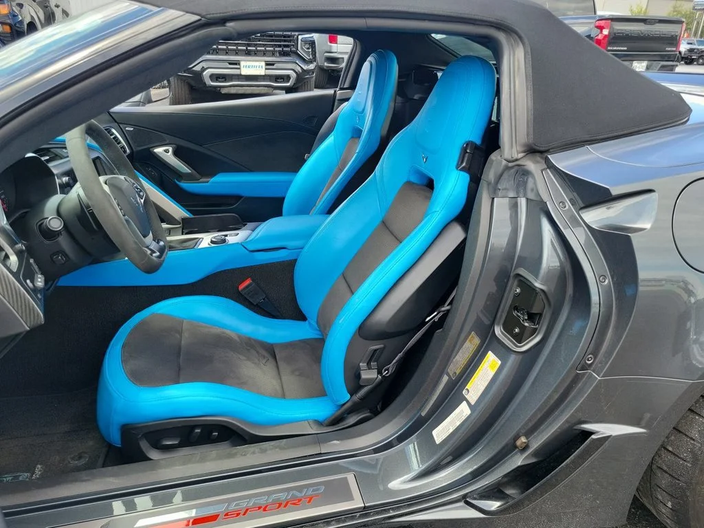 2017 Chevrolet Corvette 3LT - Photo 18