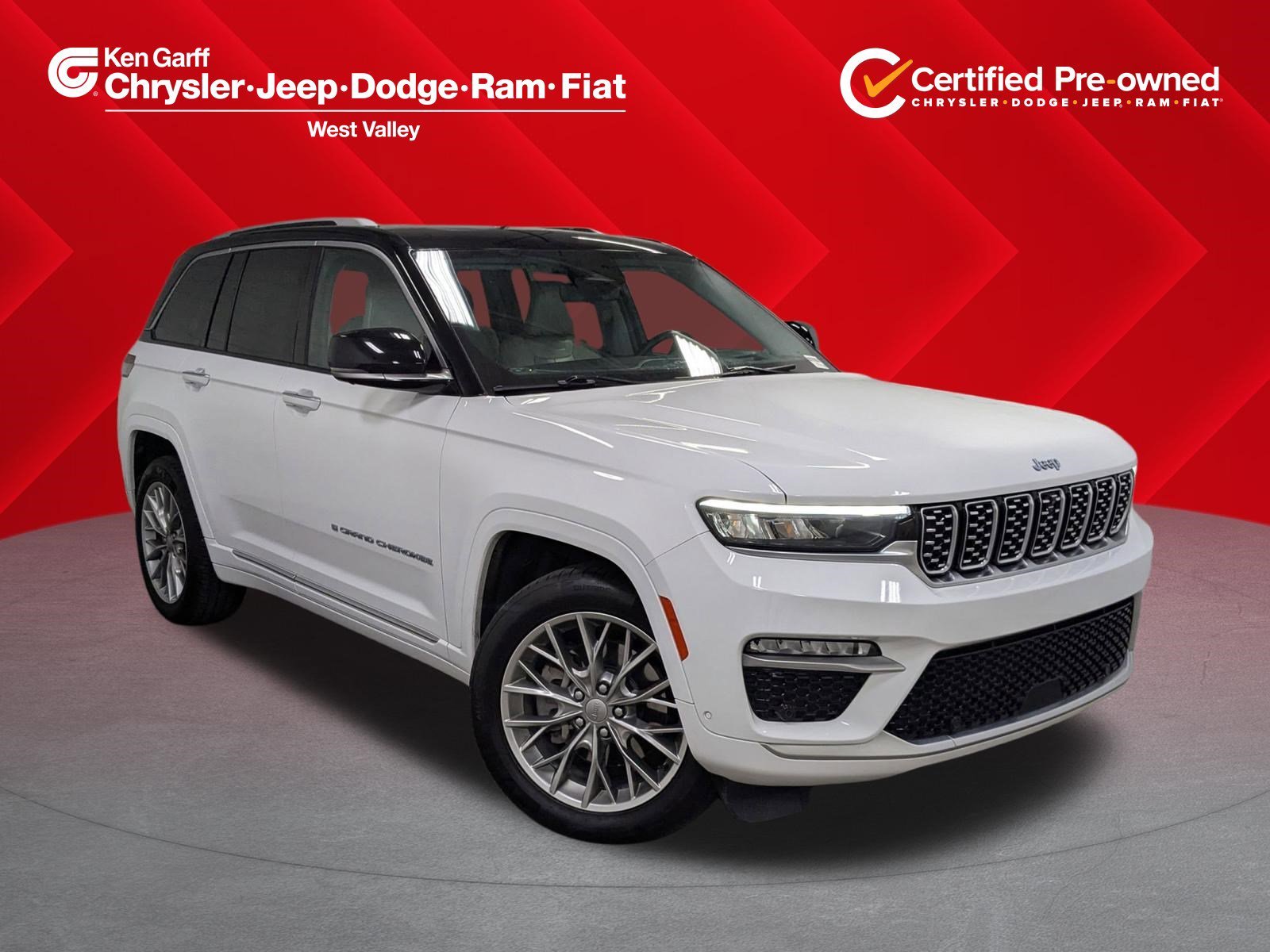 2022 Jeep Grand Cherokee Summit Reserve 4xe 4x4's photo