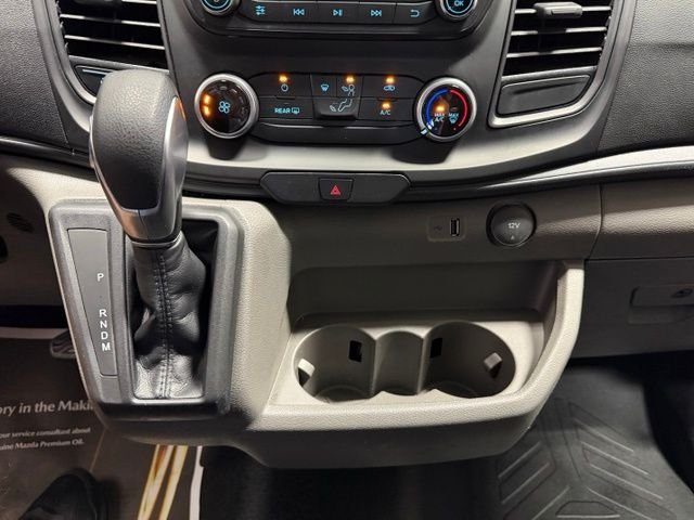 Used 2025 Oxford White Ford Base image 31