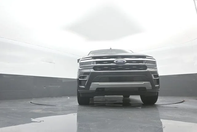 Used 2022 Gray Ford Limited image 35