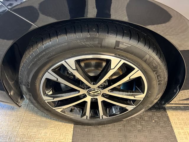 Certified Used 2024 Black Volkswagen 1.5T Sport image 8