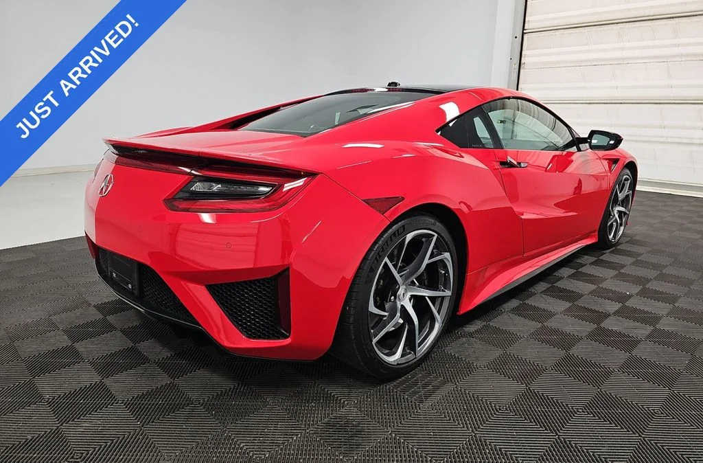 Used 2017 Valencia Red Pearl Acura Base image 3