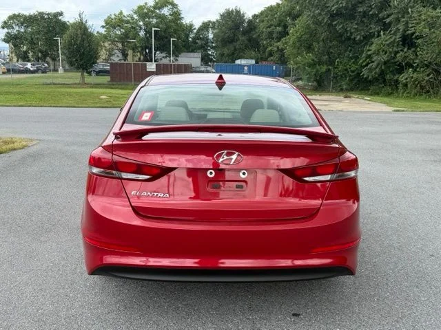 Used 2018 Scarlet Red Hyundai SEL image 7