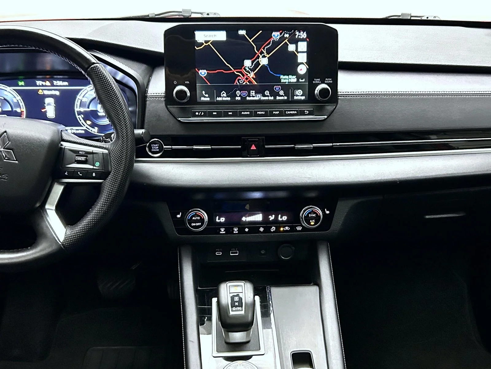 Used 2023 Red Mitsubishi SE image 13