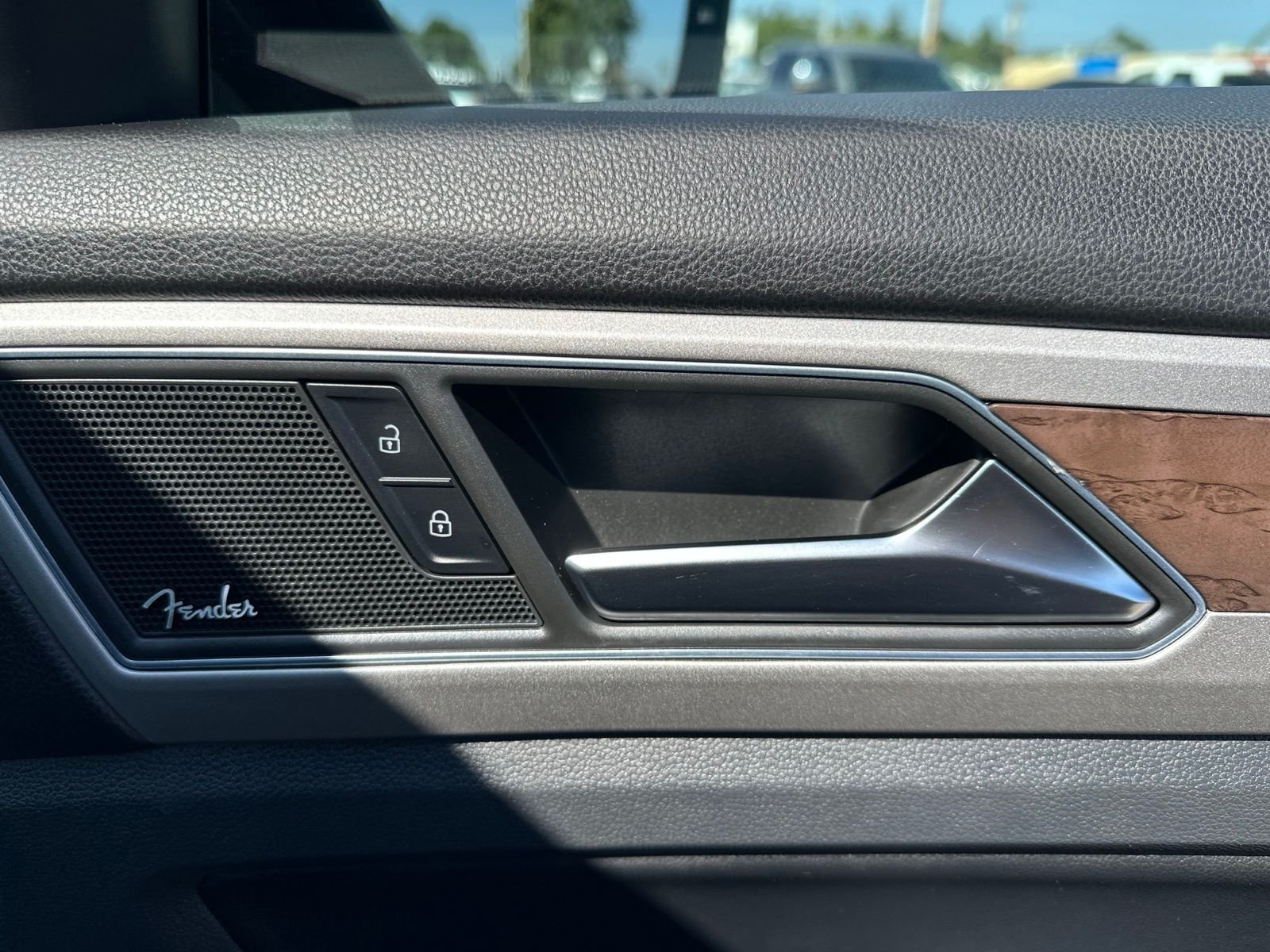 Used 2019 Gray Volkswagen SEL Premium image 54