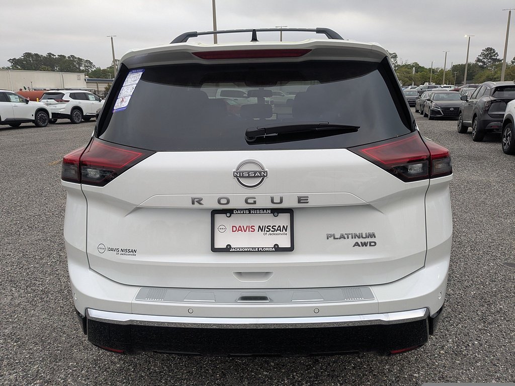 New 2026 Everest White Pearl TriCoat Nissan Platinum image 6