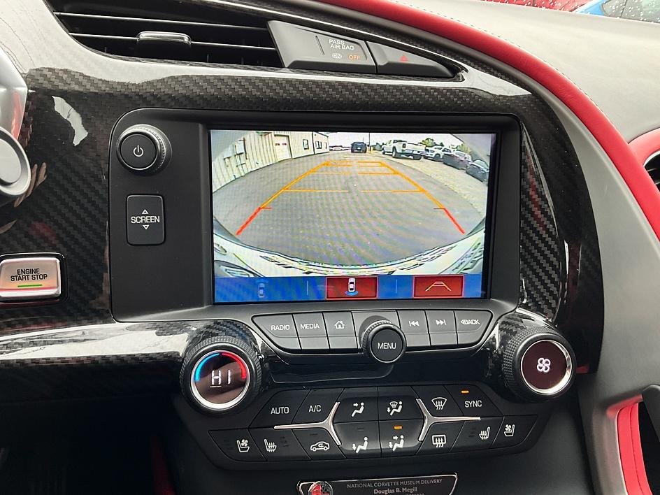 Used 2019 White Chevrolet ZR1 image 23
