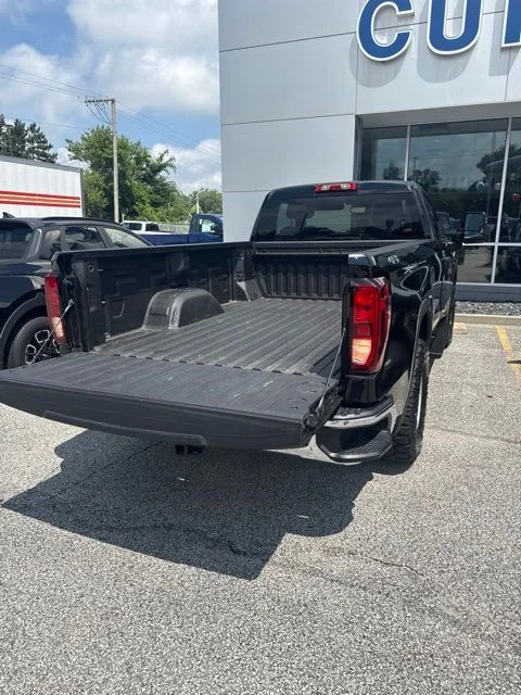 Certified Used 2025 Black GMC Pro image 5