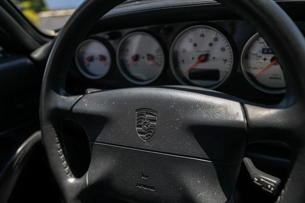 Used 1996 Black Porsche Carrera 4S image 21