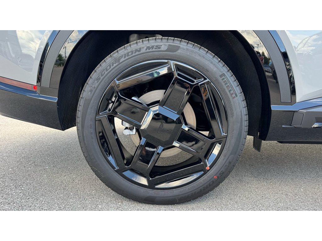 New 2027 Wolf Gray Kia X-LINE SX image 32