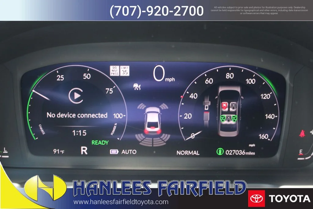 Used 2025 White Honda EX-L image 31