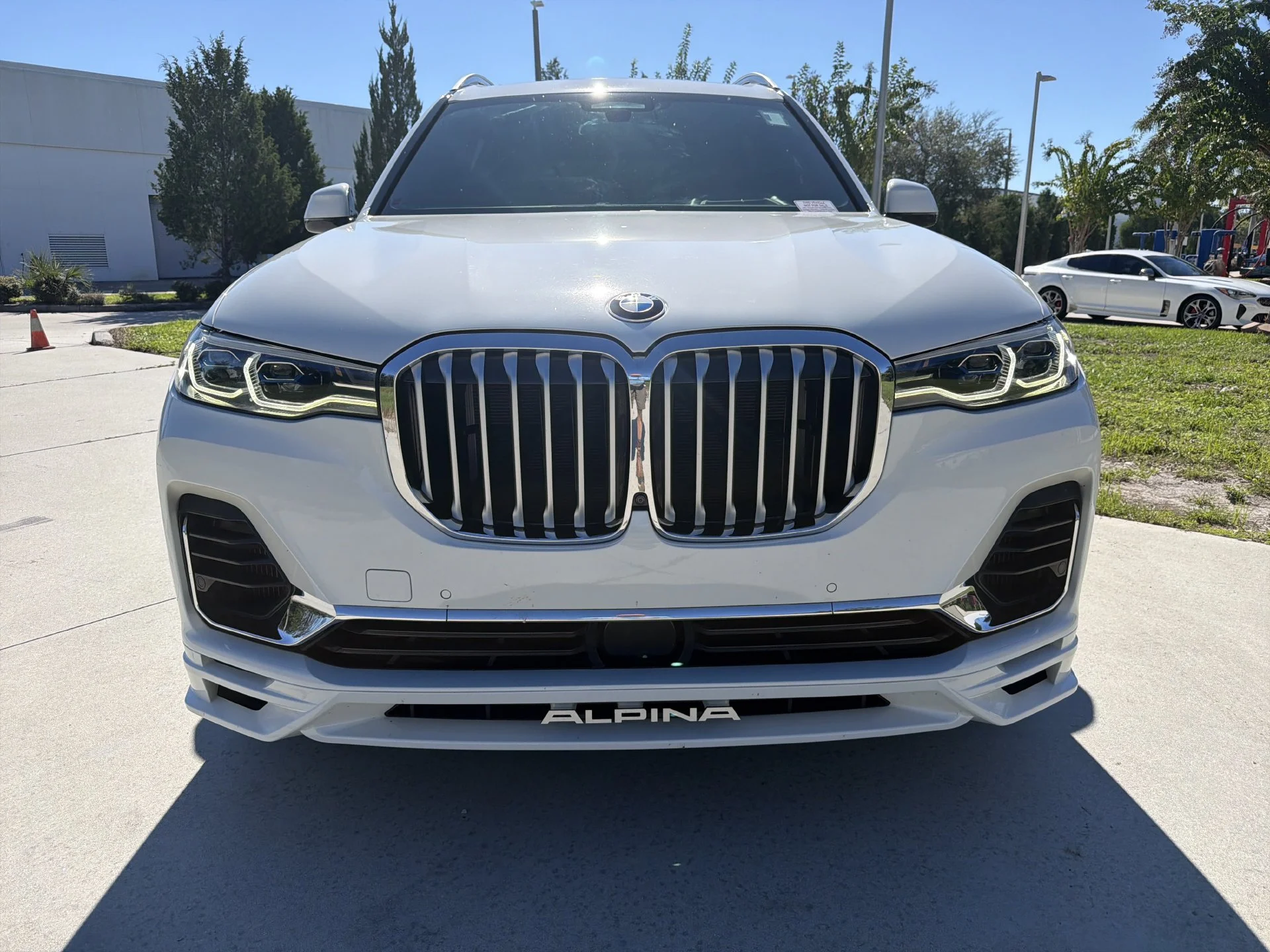 Used 2021 White BMW ALPINA XB7 image 2