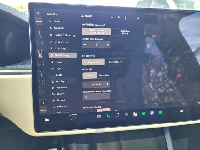 Used 2024  Tesla Plaid image 25
