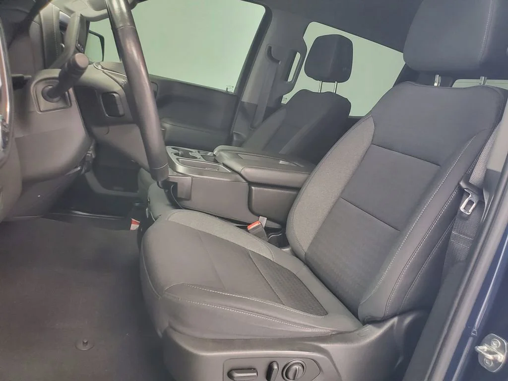 Used 2020 PACIFIC BLUE METALLIC GMC SLE image 6
