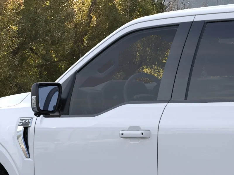 New 2026 Oxford White Ford XLT image 43