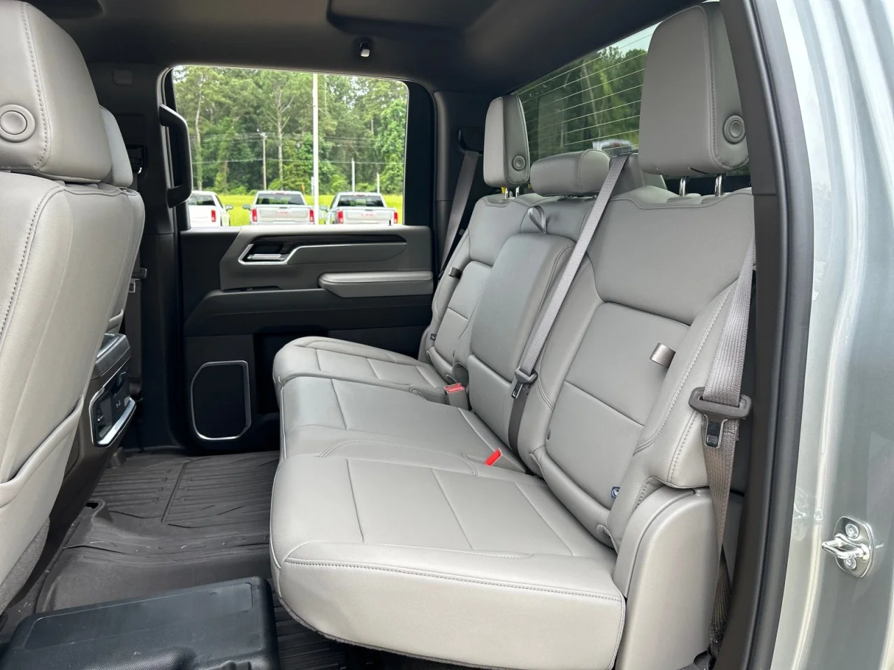 New 2026 Sterling Metallic GMC SLT image 19