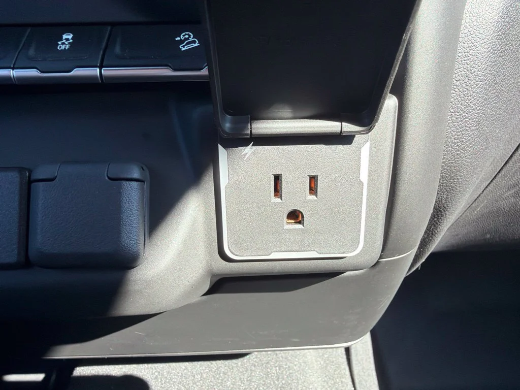 Used 2026 White Sands Chevrolet Custom image 17