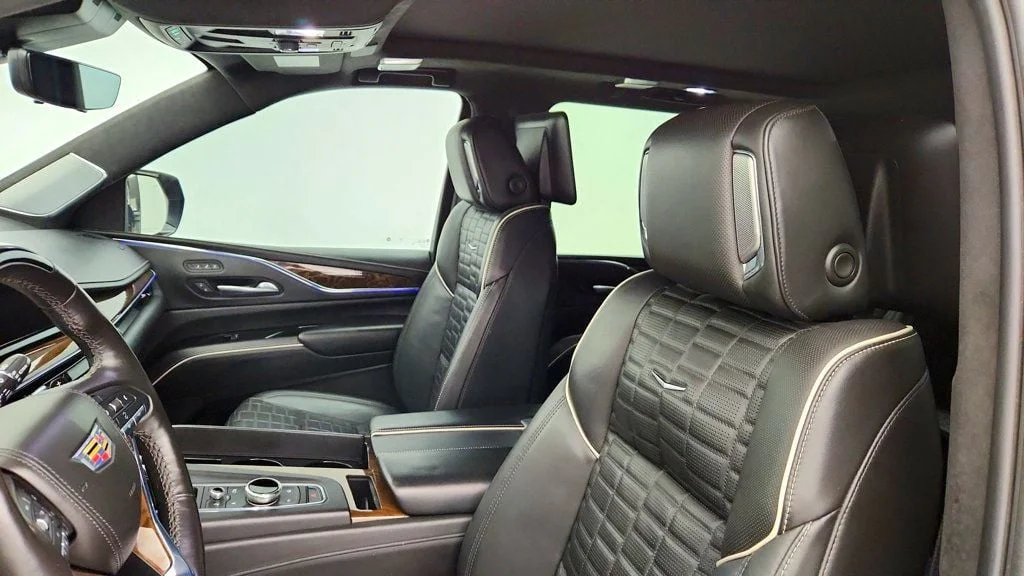 Used 2023 Galactic Gray Metallic Cadillac 4WD 4dr Sport Platinum w/ Brake Kit, Super Cruise & Night Vision image 19