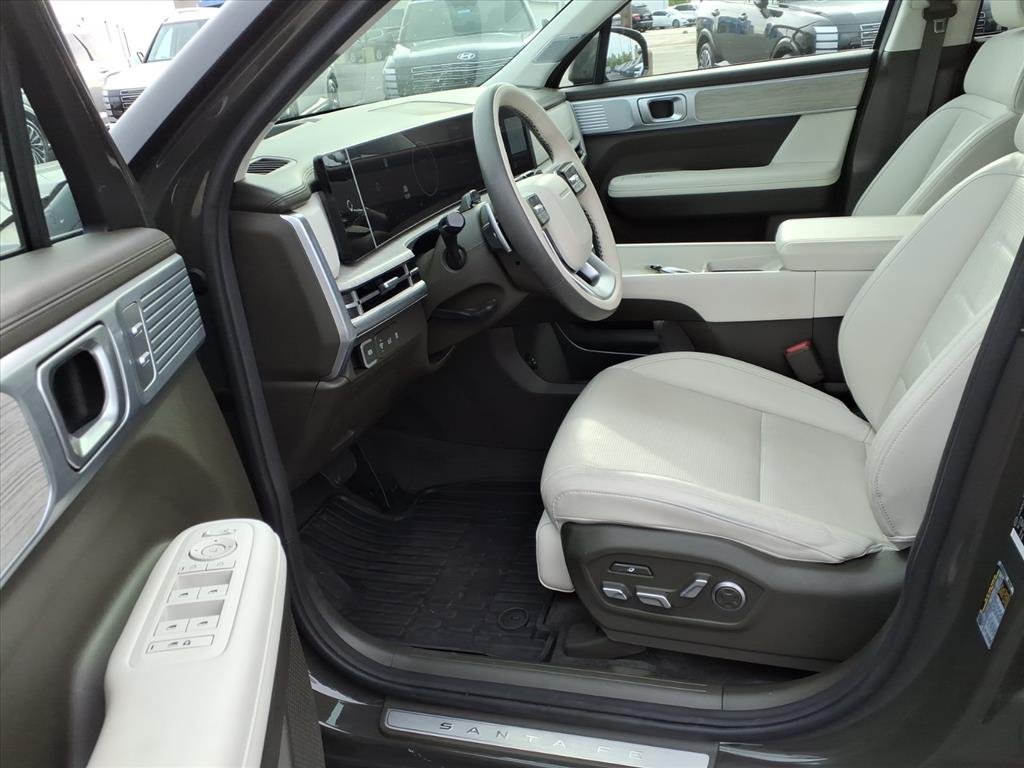 Used 2024 Rockwood Green Pearl Wg2 Hyundai Calligraphy image 16