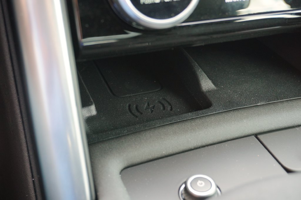 New 2026 Santorini Black Land Rover S image 26
