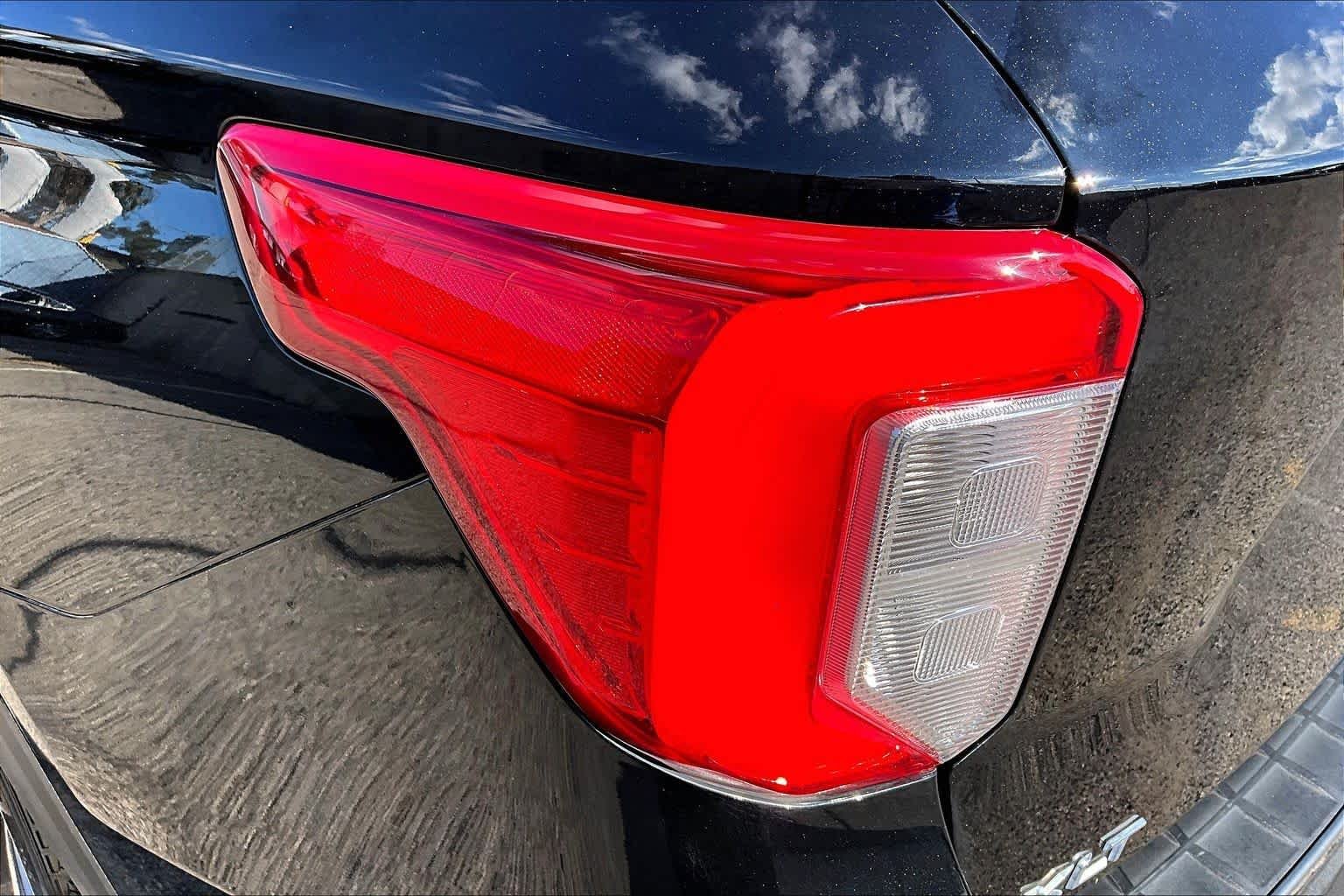 Certified Used 2024 Agate Black Metallic Ford XLT image 28