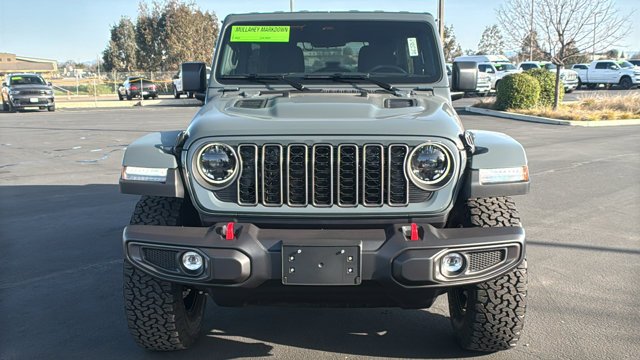 New 2026 Anvil Clear-Coat Exterior Paint Jeep Rubicon image 8