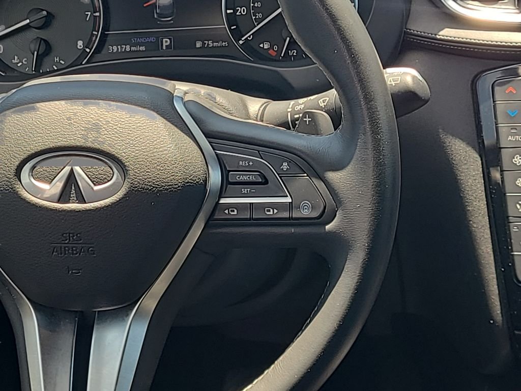 Used 2021 Black INFINITI LUXE image 20