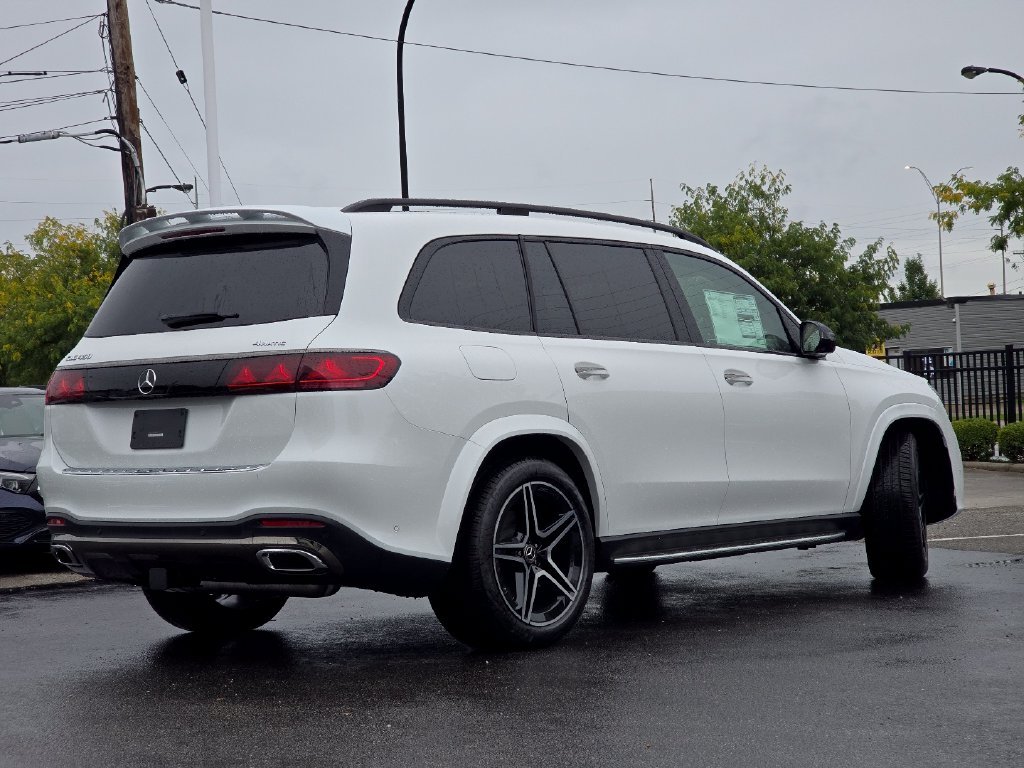 New 2027 MANUFAKTUR Moonlight White Metallic Mercedes-Benz GLS 450 image 25