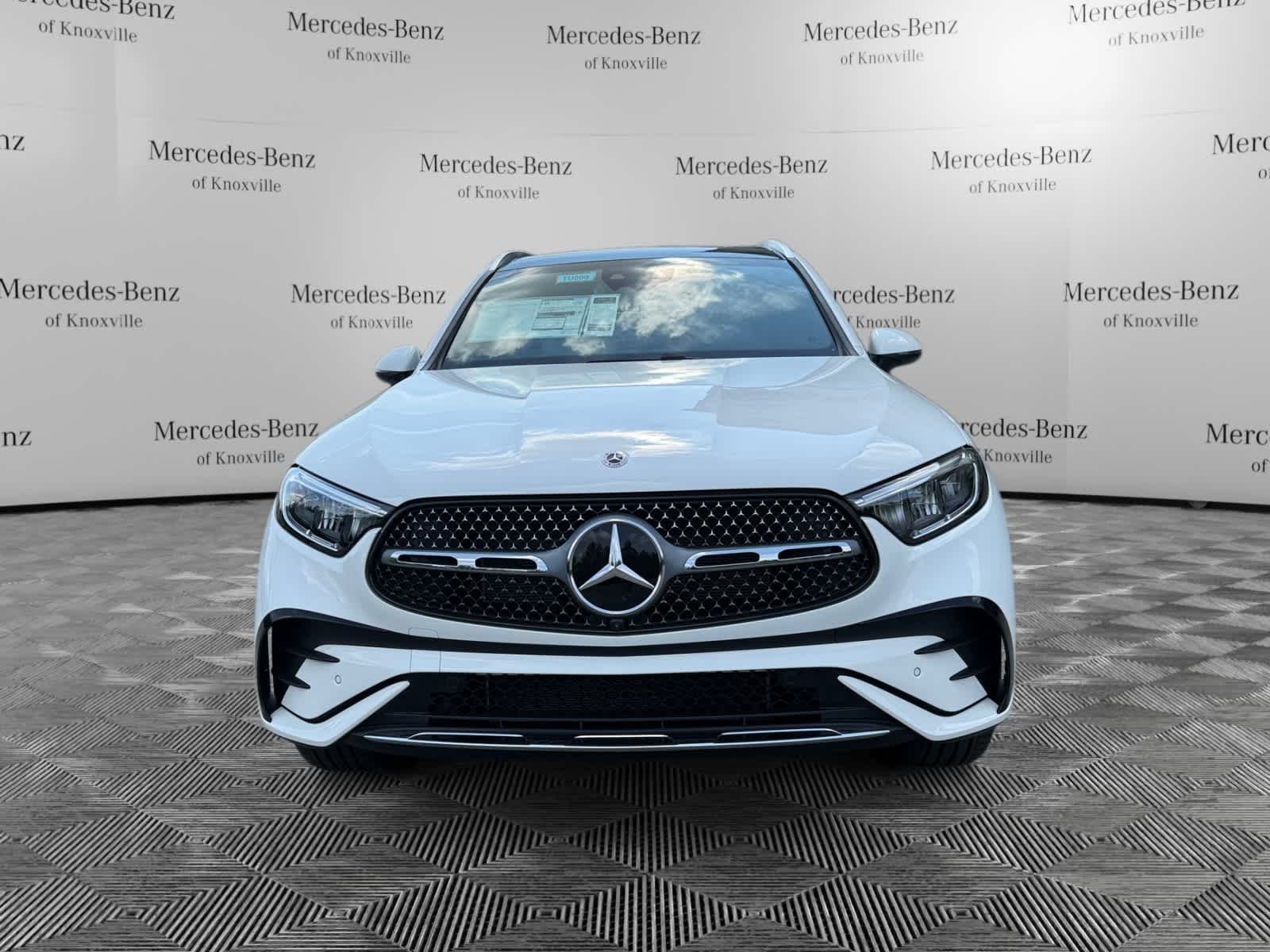 New 2027 Polar White Mercedes-Benz GLC 300 image 8