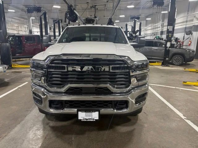 New 2026 Bright White Clear-Coat Exterior Paint RAM Big Horn image 10