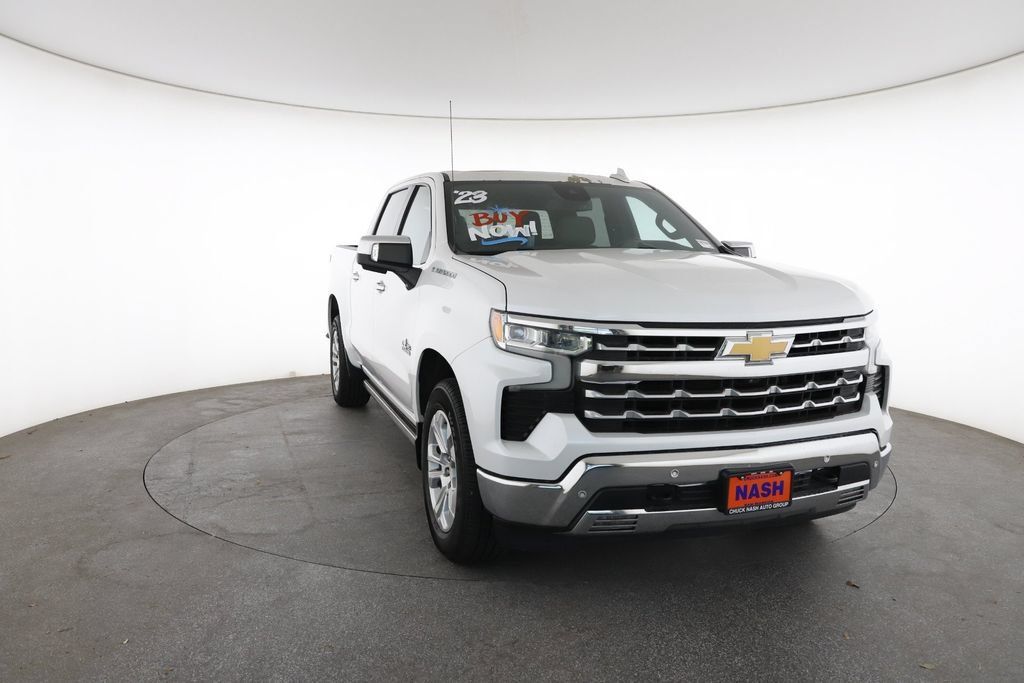 Used 2023 Iridescent Pearl Tricoat Chevrolet LTZ image 3