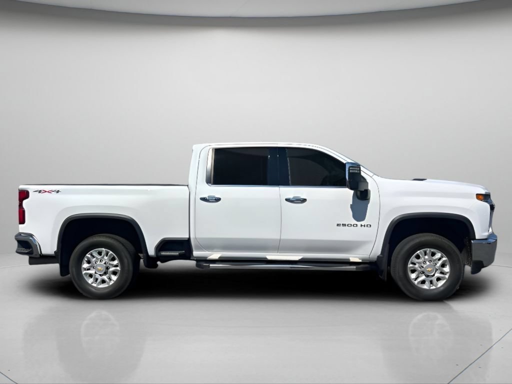 Used 2023 Summit White Chevrolet LTZ image 4