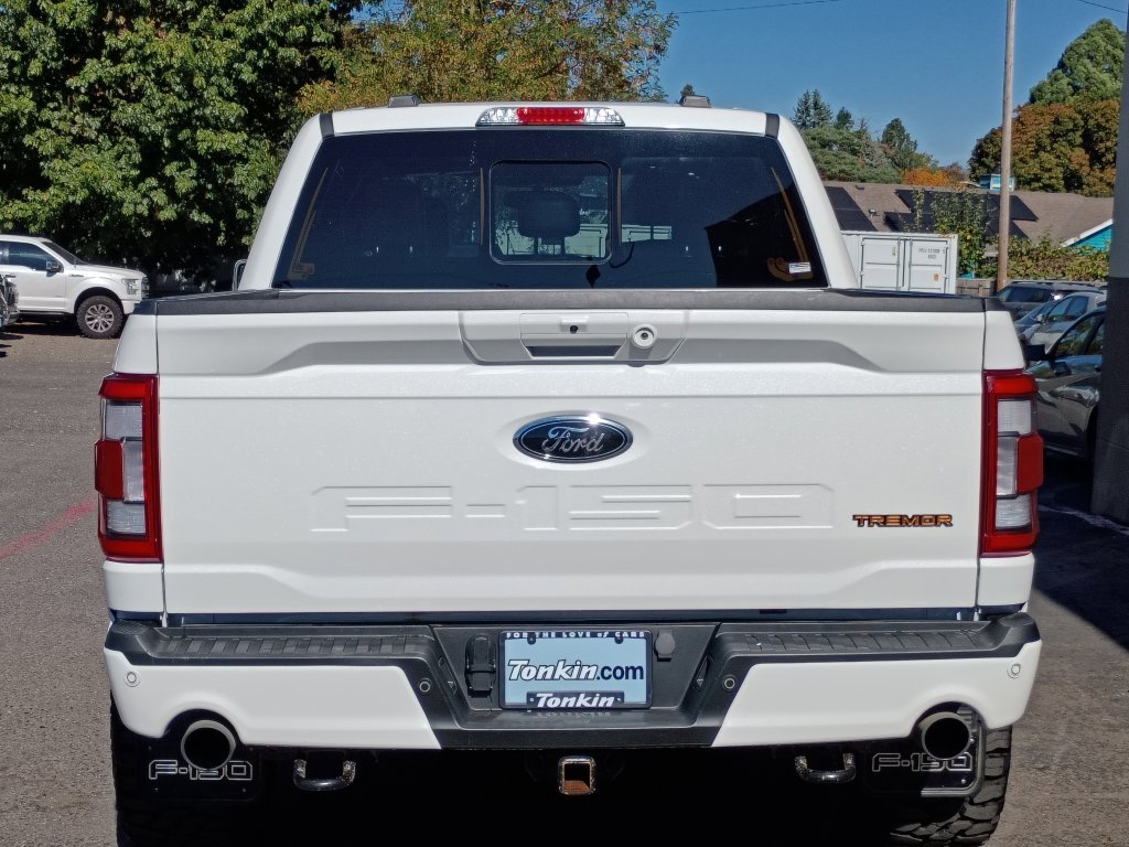 Used 2023 White Ford XL image 7
